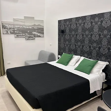 Olina 2 Apartamento Nápoles